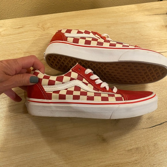 VANS OFF THE WALL red and white checkered like new! US men’s 4 US women’s 5.5 - Picture 5 of 8